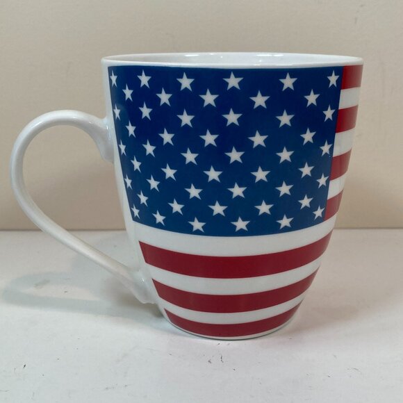 Pfaltzgraff Everyday USA Flag 18oz Coffee Mug American Patriotic Mug - Picture 1 of 3